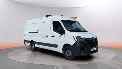 Usado Renault Master 145 CV (106 kW) 2023 Blanco Monovolumen