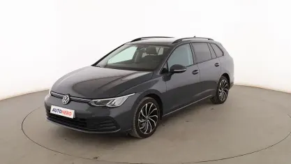 Usado VW Golf VIII Life 110 CV (80 kW) 2021 Gris Familiar