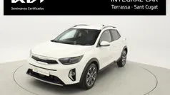 Usado 2023 Kia Stonic Style SUV | 19.600 € (Precio justo)