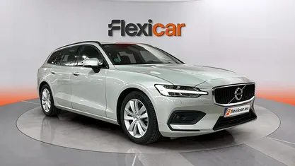 Begagnad Volvo V60 Momentum 190 HK (139 kW) 2018 Grå Kombi