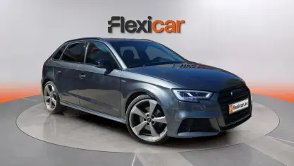 Usado Audi A3 Premium 150 CV (110 kW) 2019 Gris Berlina