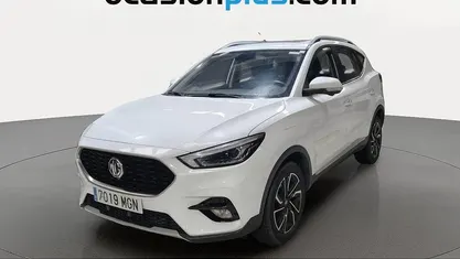 Usado 2023 MG ZS Luxury SUV | 12.773 € (Buen precio)