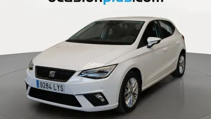 Usado Seat Ibiza Style 110 CV (80 kW) 2022 Blanco Utilitario