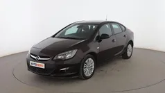 Marrón Usado 2015 Opel Astra Selective Berlina | 9999 € (Precio justo)
