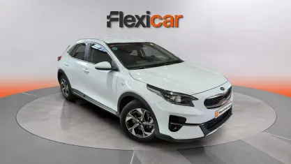 Usado Kia XCeed 120 CV (88 kW) 2021 Blanco SUV