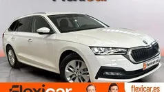 Usado 2023 Skoda Octavia Ambition Familiar | 24.990 € (Precio justo)