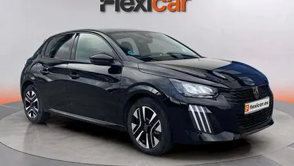 Usado Peugeot 208 Allure 102 CV (75 kW) 2024 Utilitario