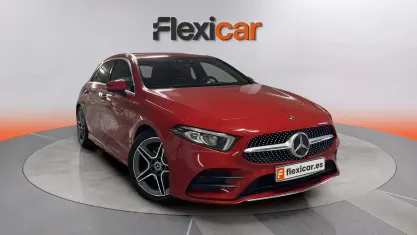 Usado Mercedes A180 136 CV (100 kW) 2019 Rojo Berlina