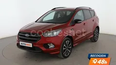 Rojo Usado 2019 Ford Kuga ST-Line SUV | 16.899 € (Precio justo)