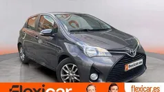 Usado 2017 Toyota Yaris Active Berlina | 9970 € (Precio justo)