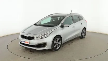 Usado Kia Ceed 135 CV (99 kW) 2016 Plata Utilitario
