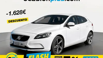 Usado Volvo V40 Momentum 150 CV (110 kW) 2016 Blanco Utilitario