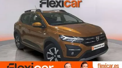 Käytetty Dacia Sandero Comfort 91 HP (66 kW) 2022 Oranssi Viistoperä