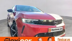 Rojo Usado 2023 Opel Astra Elegance Berlina | 20.290 € (Buen precio)