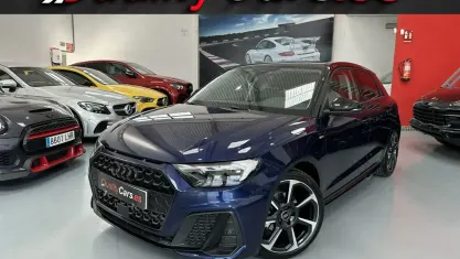 Usado Audi A1 Sportback Black Edition 116 CV (85 kW) 2025 Azul Utilitario