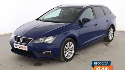 Usado Seat Leon Style 115 CV (84 kW) 2017 Azul Familiar