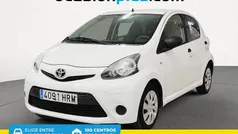 Blanco Usado 2013 Toyota Aygo City Utilitario | 6500 € (Precio justo)