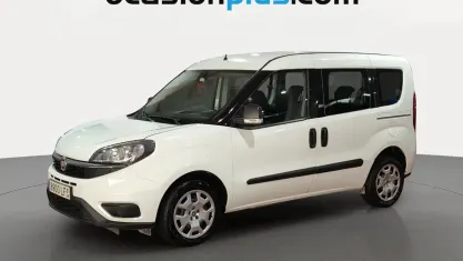 Używany Fiat Doblò 95 KM (69 kW) 2020 Biały Minivan