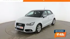 Blanco Usado 2013 Audi A1 Attraction Utilitario | 11.999 €