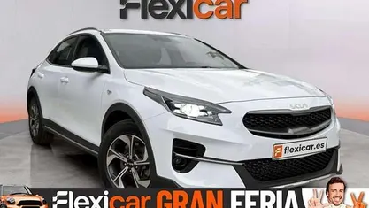 Usado Kia XCeed 120 CV (88 kW) 2022 SUV