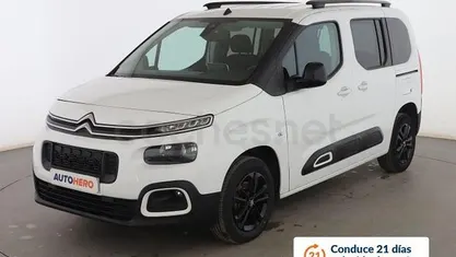 Usado Citroën Berlingo Feel 102 CV (75 kW) 2021 Monovolumen