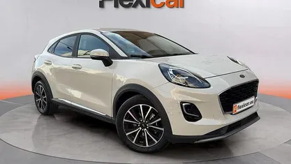 Usado Ford Puma Titanium 120 CV (88 kW) 2021 Blanco SUV