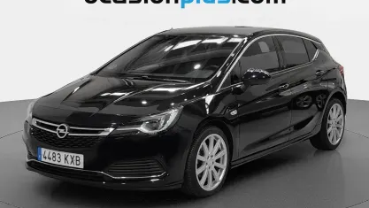 Usado Opel Astra S 136 CV (100 kW) 2019 Negro Utilitario