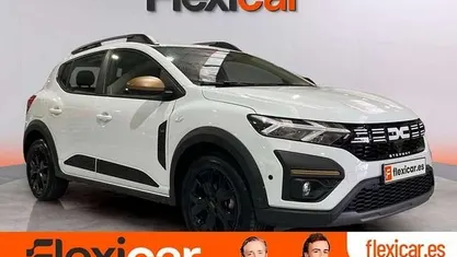 Usado Dacia Sandero Extreme 101 CV (74 kW) 2025 Blanco Utilitario