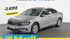 Gris / plata Usado 2020 VW Passat Business Berlina | 21.290 € (Precio justo)