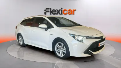 Usado Toyota Corolla Active 122 CV (89 kW) 2022 Blanco Familiar