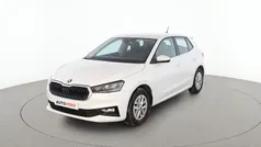 Blanco Usado 2023 Skoda Fabia Ambition Berlina | 14.799 € (Buen precio)