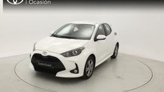 Usado 2024 Toyota Yaris Hybrid Active Berlina | 21.600 € (Precio justo)