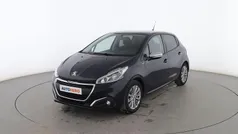 Azul Usado 2018 Peugeot 208 Style Utilitario | 8999 € (Precio justo)