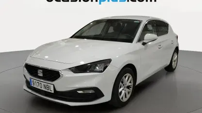 Usado Seat Leon Style 116 CV (85 kW) 2025 Blanco Utilitario