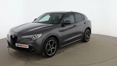 Gris Usado 2020 Alfa Romeo Stelvio Veloce SUV | 30.199 € (Precio justo)