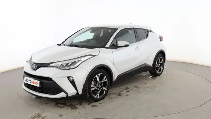 Usado Toyota C-HR Advance 122 HP (89 kW) 2022 Branco SUV
