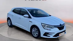 Blanco Usado 2021 Renault Mégane IV Business Berlina | 13.490 € (Precio justo)