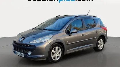 Gris Usado 2008 Peugeot 207 Outdoor Familiar | 3800 € (Super precio)