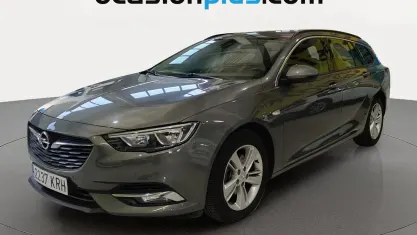 Usado Opel Insignia Selective 136 CV (100 kW) 2018 Gris Familiar