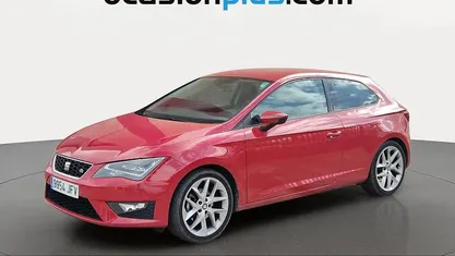 Usado Seat Leon FR 150 CV (110 kW) 2015 Rojo Utilitario