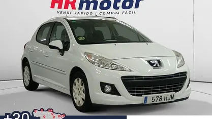 Usado 2012 Peugeot 207 Active Berlina | 6999 € (Precio justo)
