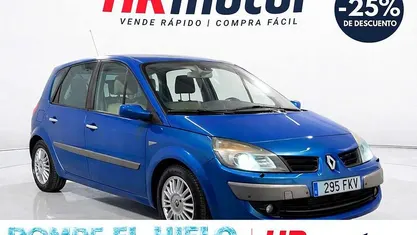 Usado Renault Scénic II Dynamique 132 CV (97 kW) 2007 Bronce Monovolumen