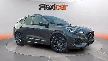 Usado Ford Kuga ST-Line 120 CV (88 kW) 2024 Gris SUV