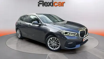 Usado BMW 118 150 CV (110 kW) 2021 Gris Utilitario
