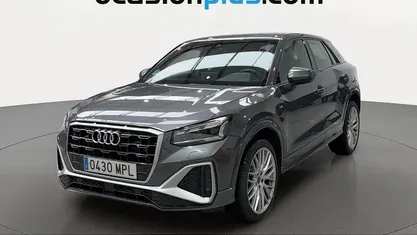Usado Audi Q2 S-Line 150 CV (110 kW) 2024 Gris SUV