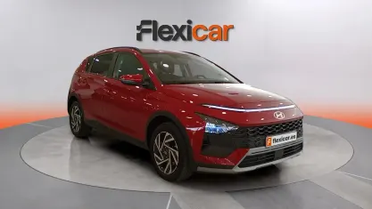 Usado Hyundai Bayon 80 CV (58 kW) 2025 Granate SUV