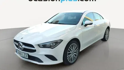 Usado Mercedes CLA250e 218 CV (160 kW) 2022 Blanco Coupe