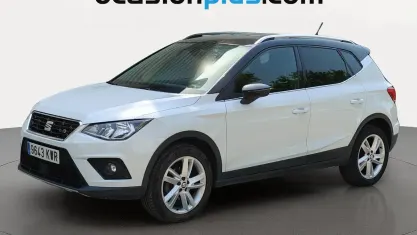 Usado Seat Arona FR 116 CV (85 kW) 2019 Blanco SUV