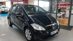 Negro Usado 2012 Mercedes A160 Avantgarde Utilitario | 10.900 € (Precio justo)