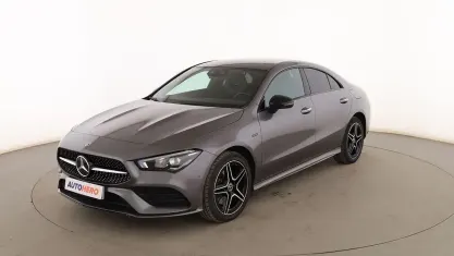 Usado Mercedes CLA250e AMG line 218 CV (160 kW) 2020 Gris / plata Coupe